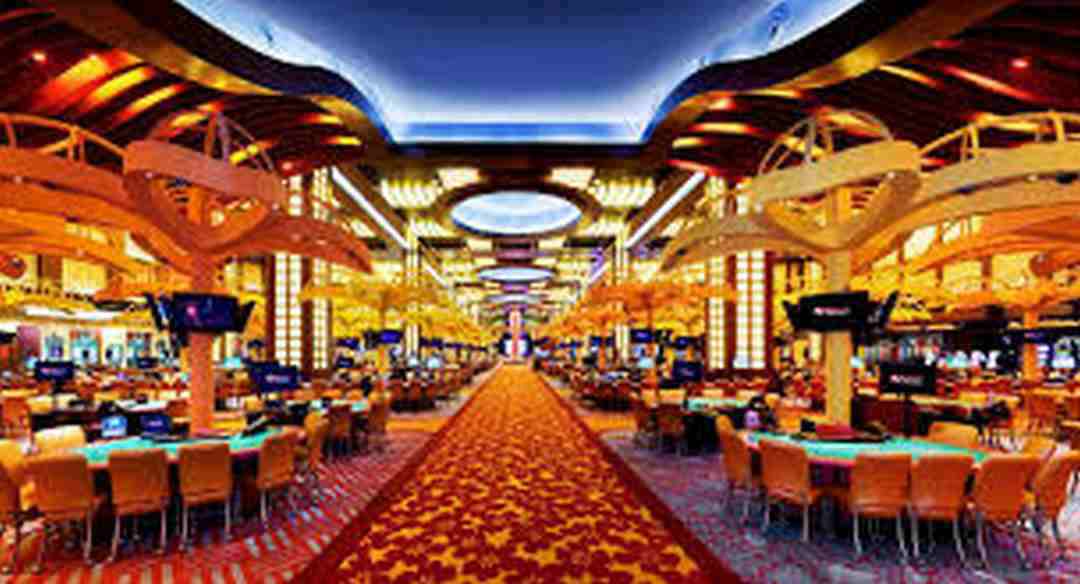 Golden Galaxy Hotel & Casino với hệ thống bàn chơi game đẳng cấp 